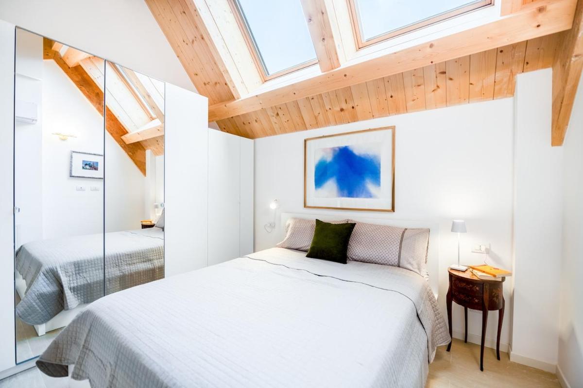 Luminoso Loft - M5 Cagranda - Free Wi -fi Mailand
