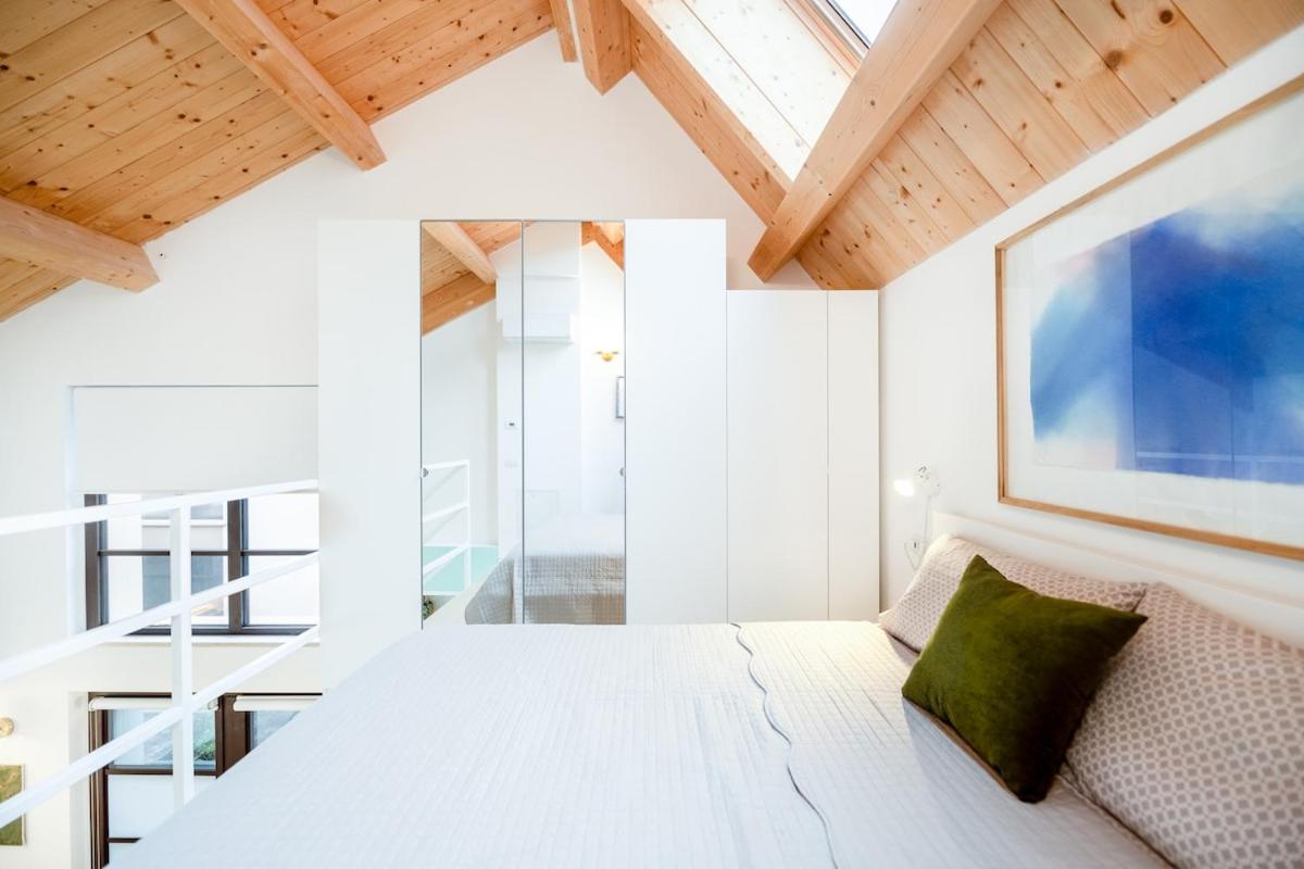 Luminoso Loft - M5 Cagranda - Free Wi -fi Apartment *