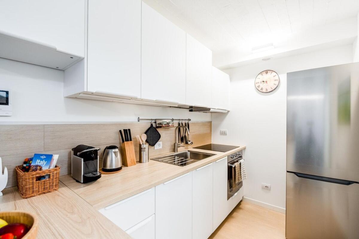 Apartment Luminoso Loft - M5 Cagranda - Free Wi -fi